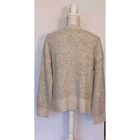 Broadway 38 Beige Boxy Polyester Wool Blend Cozy Warm Crew Neck Sweater Size M/L - Picture 4 of 9